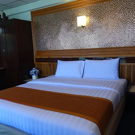 Serene Hotel Pattaya Exterior photo